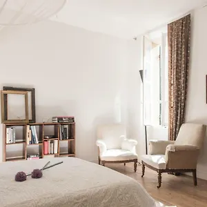 appartements-avignon-centre.fr-provencehotel.com/